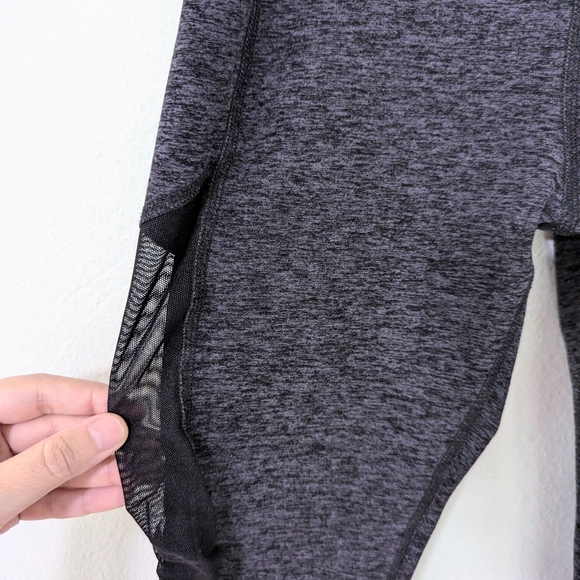 Beyond Yoga High Waisted Mesh Side Leggings Space Dye Black Purple Medium M - Picture 4 of 9